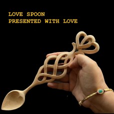 SPN-09: Fret Hearts Love Spoon Romantic Gift